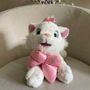 Disney Aristocats Marie Cat 16” Plush Disneyland